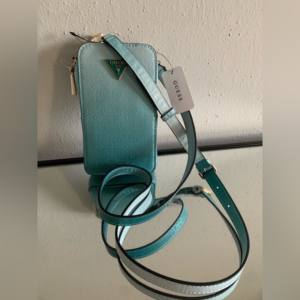 Guess Mini Crossbody
